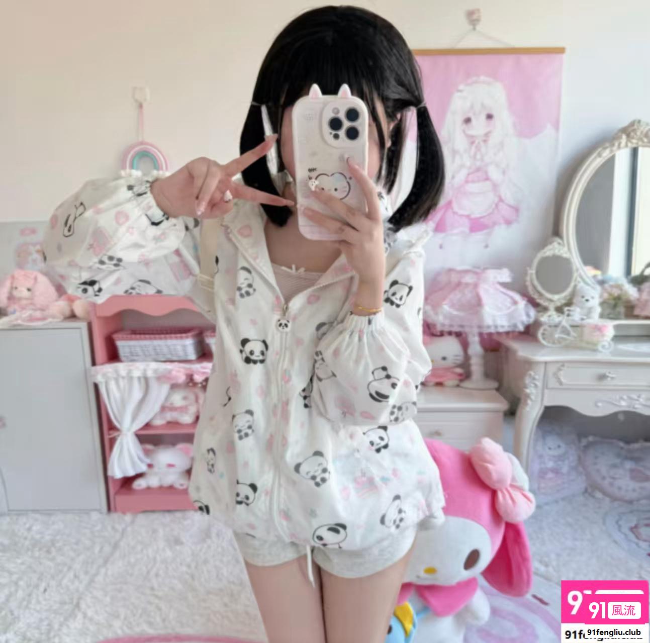 制服贱货萝莉